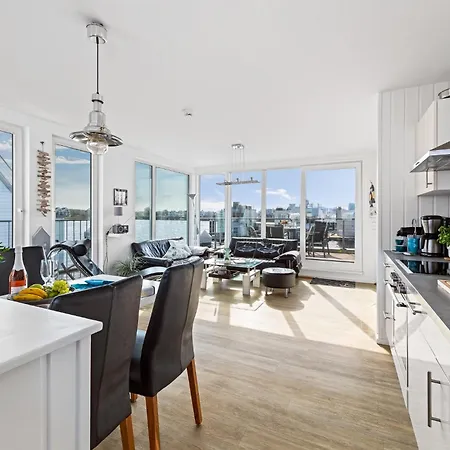 Feriehus Sea Breeze: Meerblick, Sauna, Dachterrasse, Bootsanleger Olpenæs