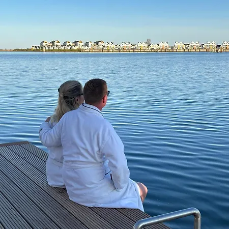 Sea Breeze: Meerblick, Sauna, Dachterrasse, Bootsanleger Casa de Férias Olpenitz